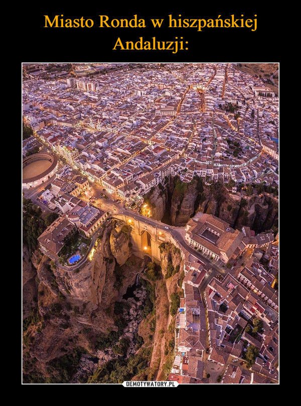 Miasto Ronda w hiszpańskiej Andaluzji: